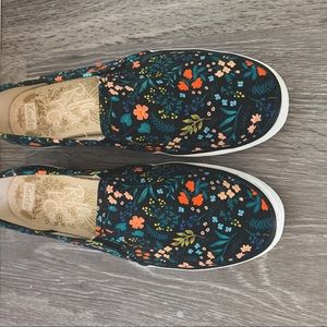 Womens 7.5 Rifle Paper Co Keds Floral Slip On Sneakers Black and Flower Design